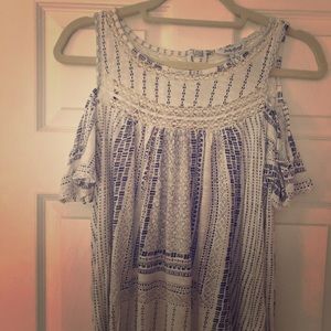 Lucky brand cold shoulder top